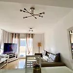 Апартаменты Marina By Edeal Homes