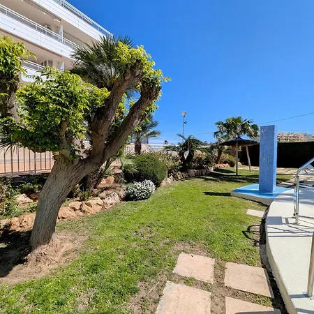 Marina By Edeal Homes Apartamento